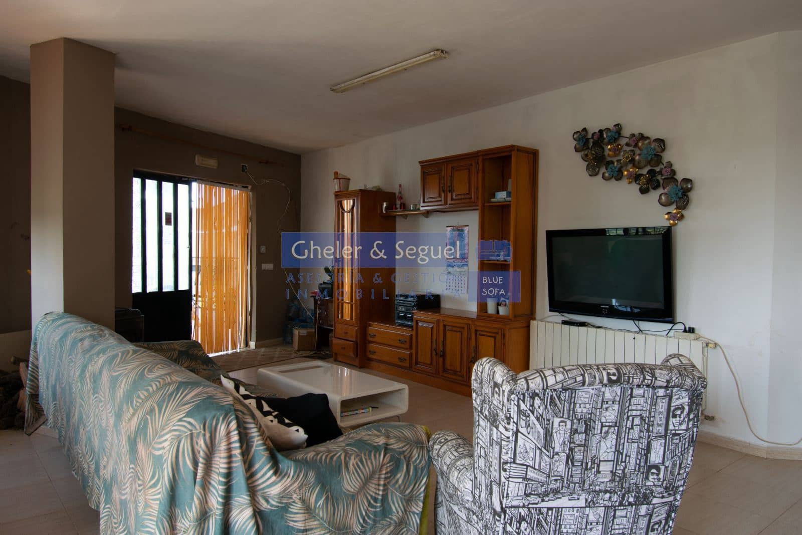 8 bedroom Villa for sale in Borriol - € 459,000 (Ref: 9522757)