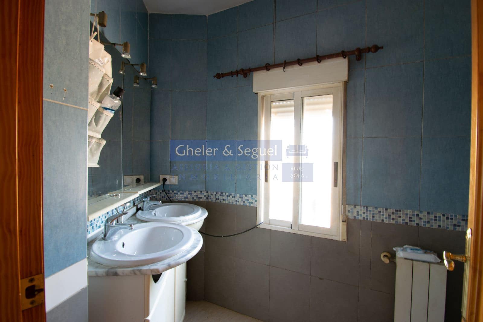 8 bedroom Villa for sale in Borriol - € 459,000 (Ref: 9522757)