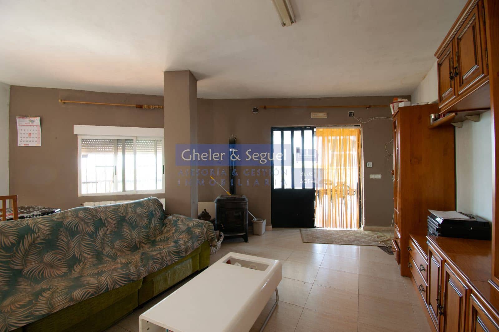 8 bedroom Villa for sale in Borriol - € 459,000 (Ref: 9522757)