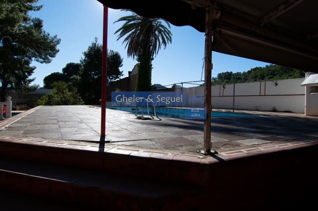 Restaurant/Bar til salgs i Estivella - € 2 000 000 (Ref: 9522763)