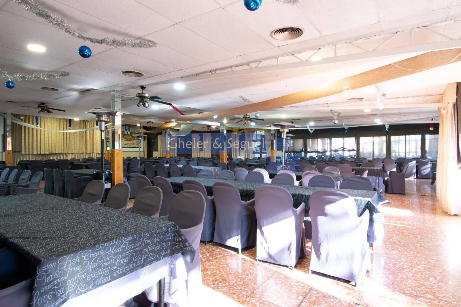 Restaurant/Bar til salgs i Estivella - € 2 000 000 (Ref: 9522763)