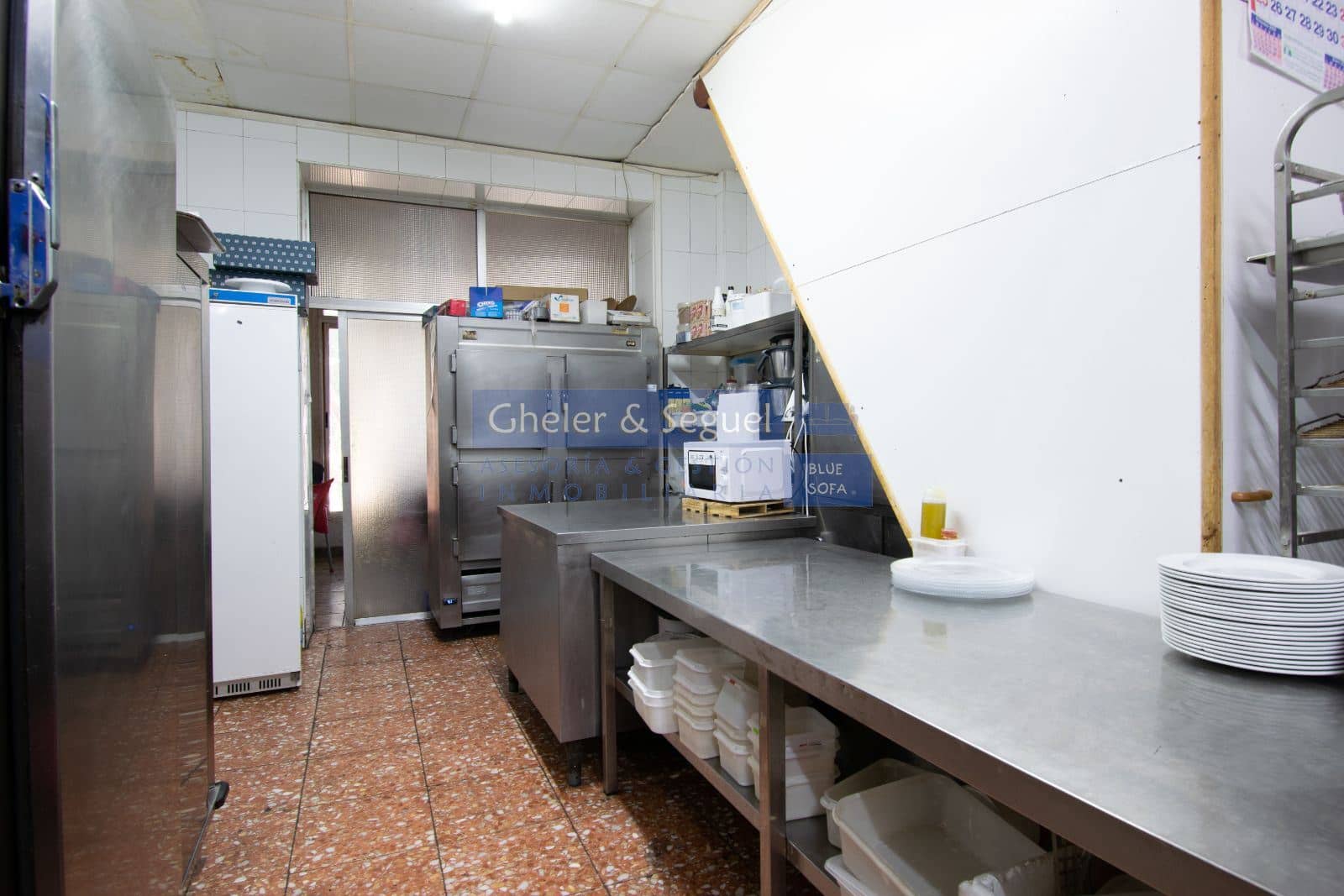 Restaurant/Bar til salgs i Estivella - € 2 000 000 (Ref: 9522763)