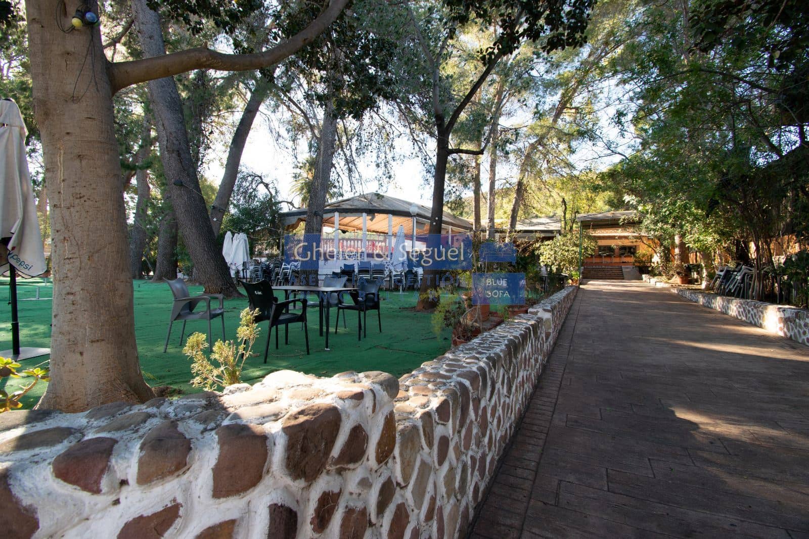 Restaurant/Bar til salgs i Estivella - € 2 000 000 (Ref: 9522763)