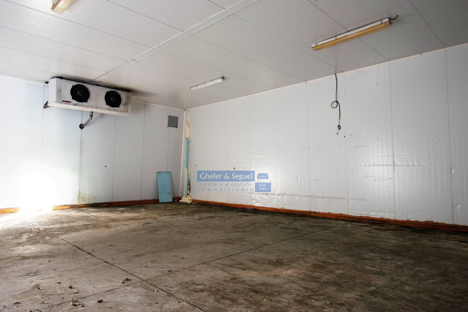 Commercieel te koop in Alfara d'Algimia - € 250.000 (Ref: 9529135)