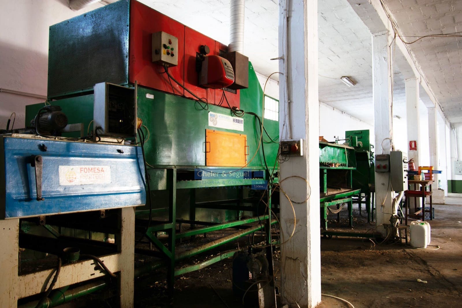 Commercieel te koop in Alfara d'Algimia - € 250.000 (Ref: 9529135)