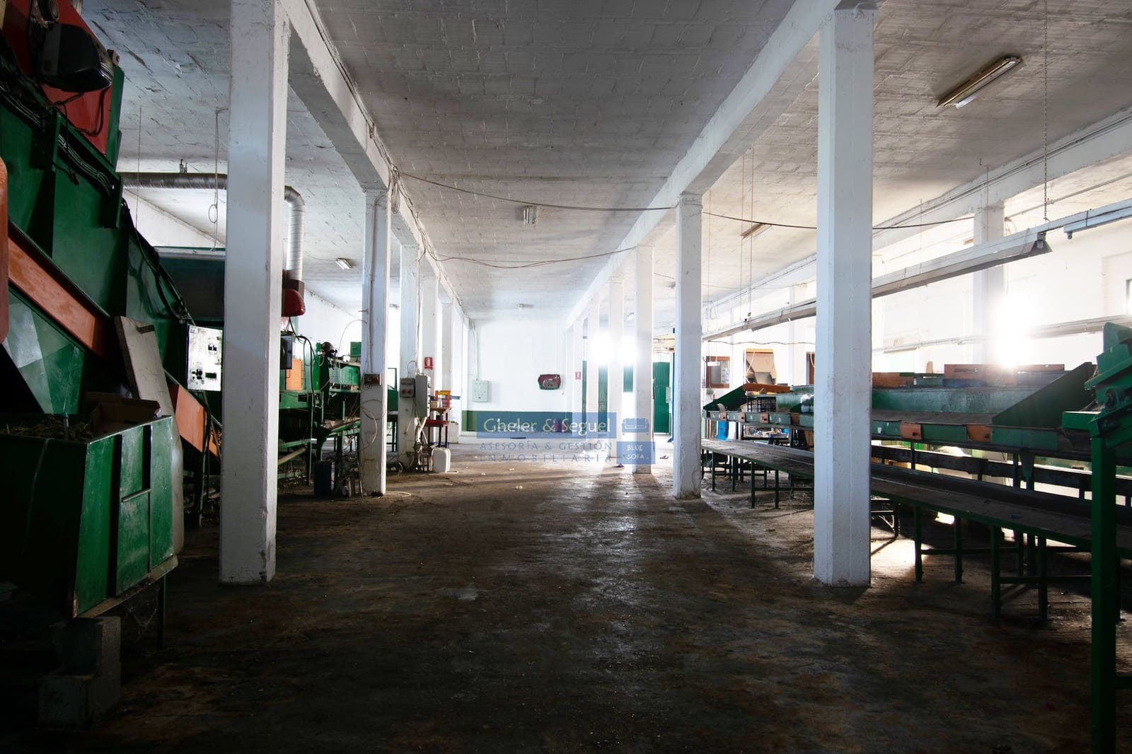 Commercieel te koop in Alfara d'Algimia - € 250.000 (Ref: 9529135)