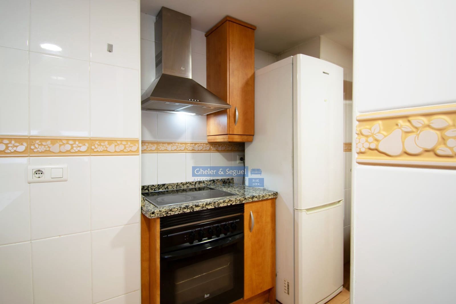 2 bedroom Penthouse for rent in Sagunto / Sagunt - € 950 (Ref: 9566552)