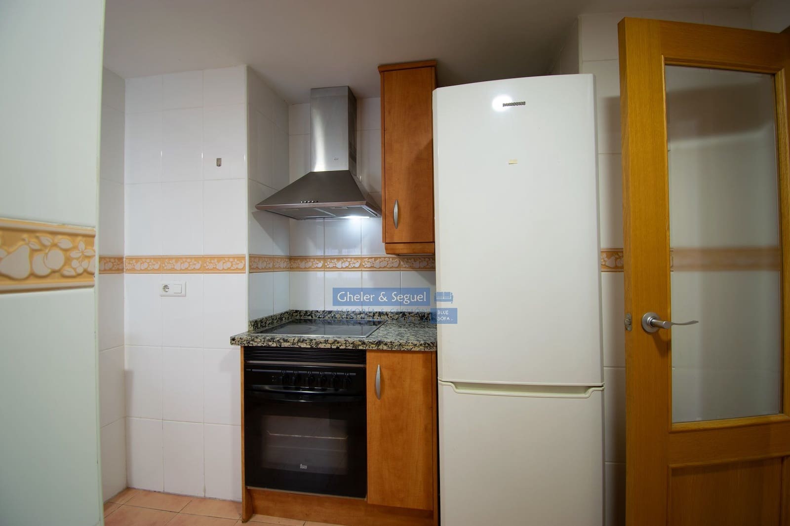 2 bedroom Penthouse for rent in Sagunto / Sagunt - € 950 (Ref: 9566552)