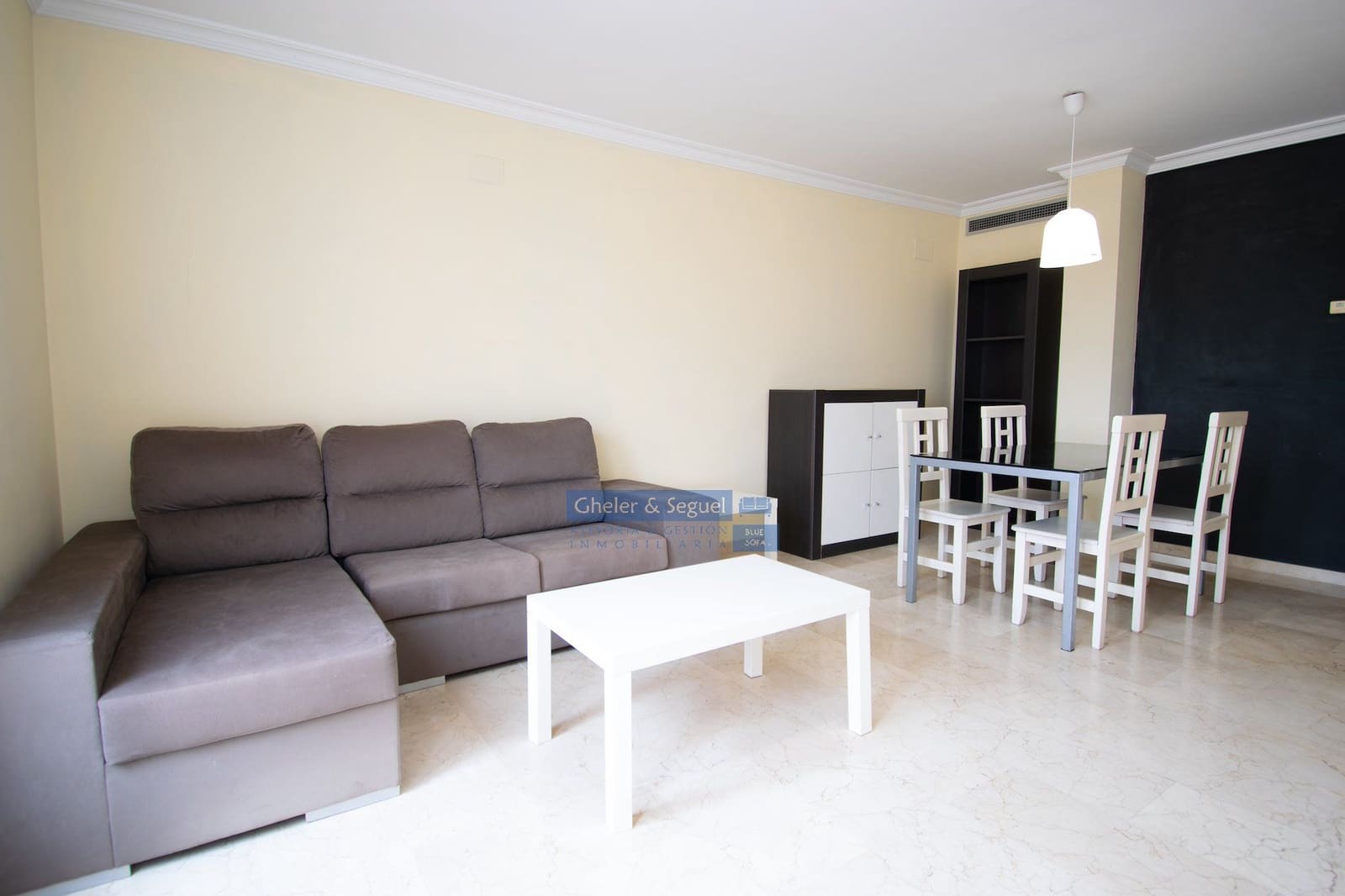 2 bedroom Penthouse for rent in Sagunto / Sagunt - € 950 (Ref: 9566552)