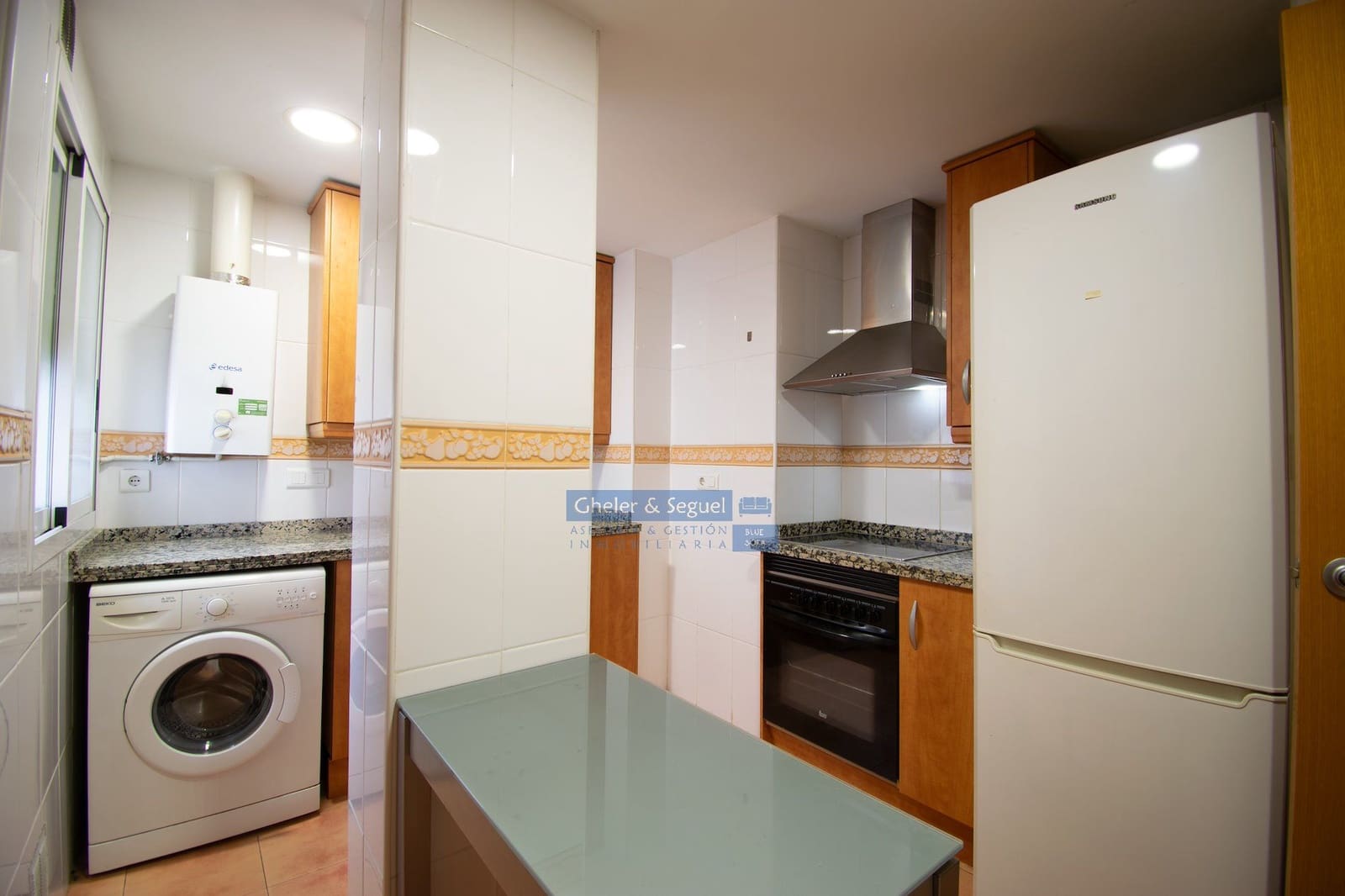 2 bedroom Penthouse for rent in Sagunto / Sagunt - € 950 (Ref: 9566552)