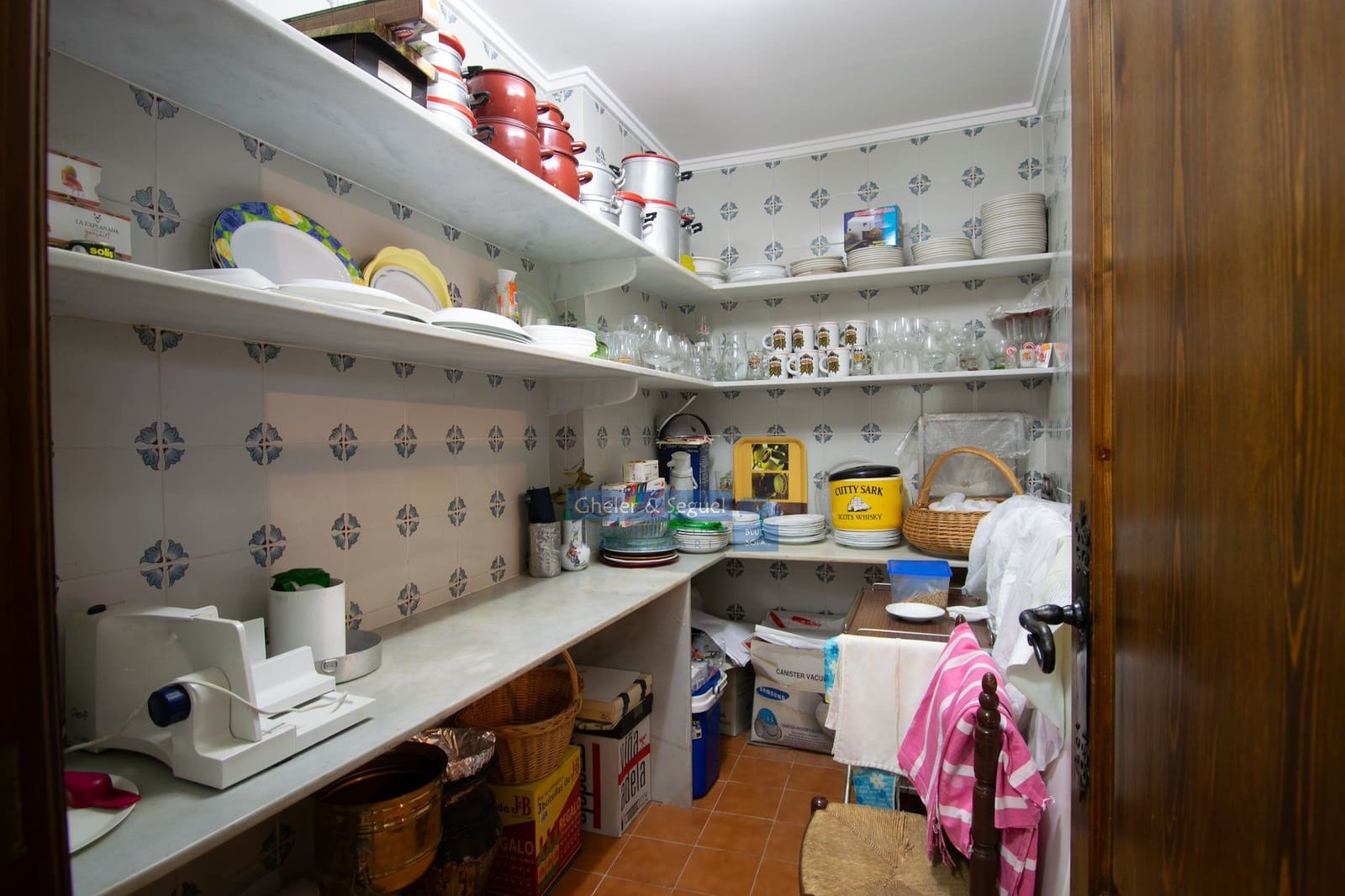 5 soveværelse Finca/Landehus til salg i Ontinyent - € 199.900 (Ref: 9643591)