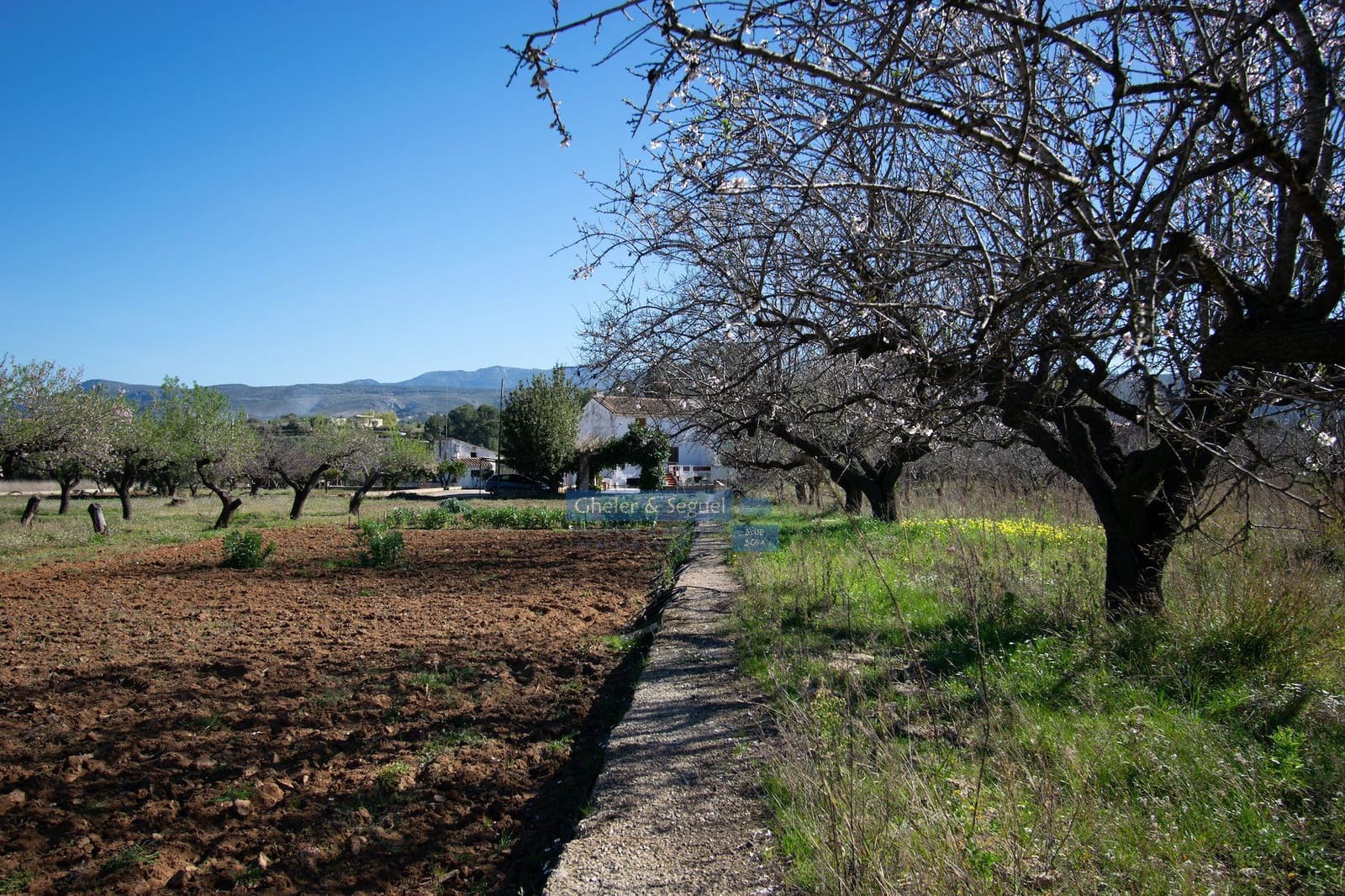 5 soveværelse Finca/Landehus til salg i Ontinyent - € 199.900 (Ref: 9643591)