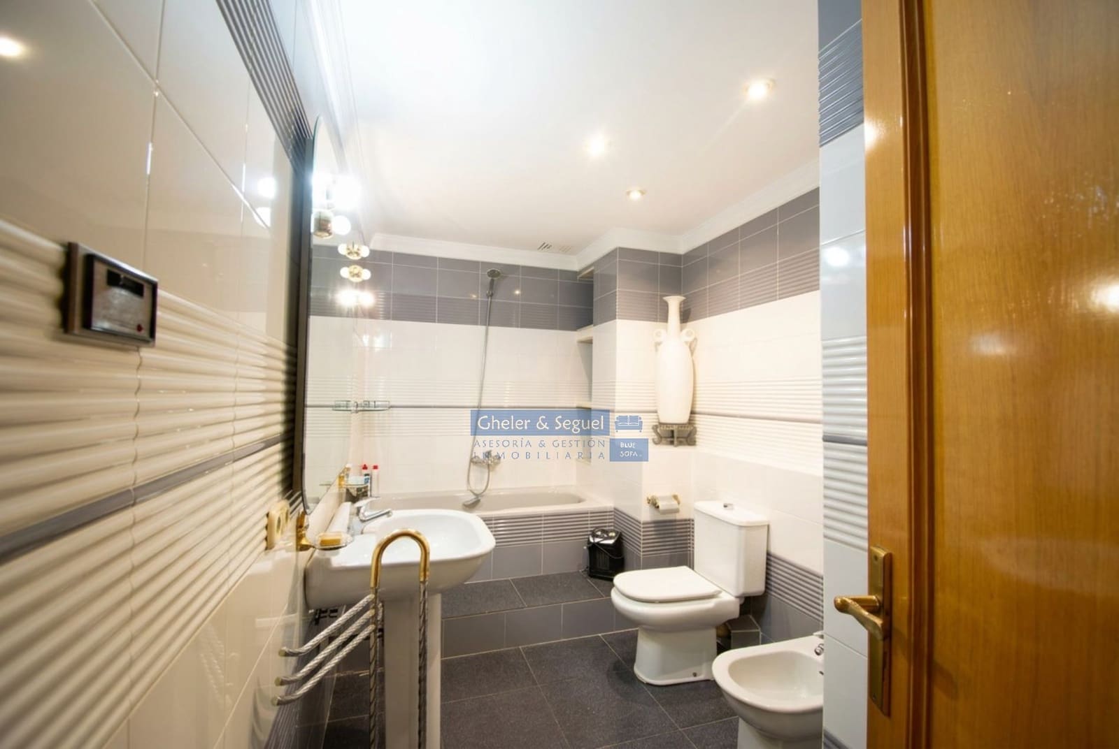 4 soveværelse Lejlighed til salg i Sagunto / Sagunt - € 185.000 (Ref: 9688717)