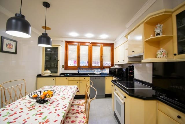 4 soveværelse Lejlighed til salg i Sagunto / Sagunt - € 185.000 (Ref: 9688717)