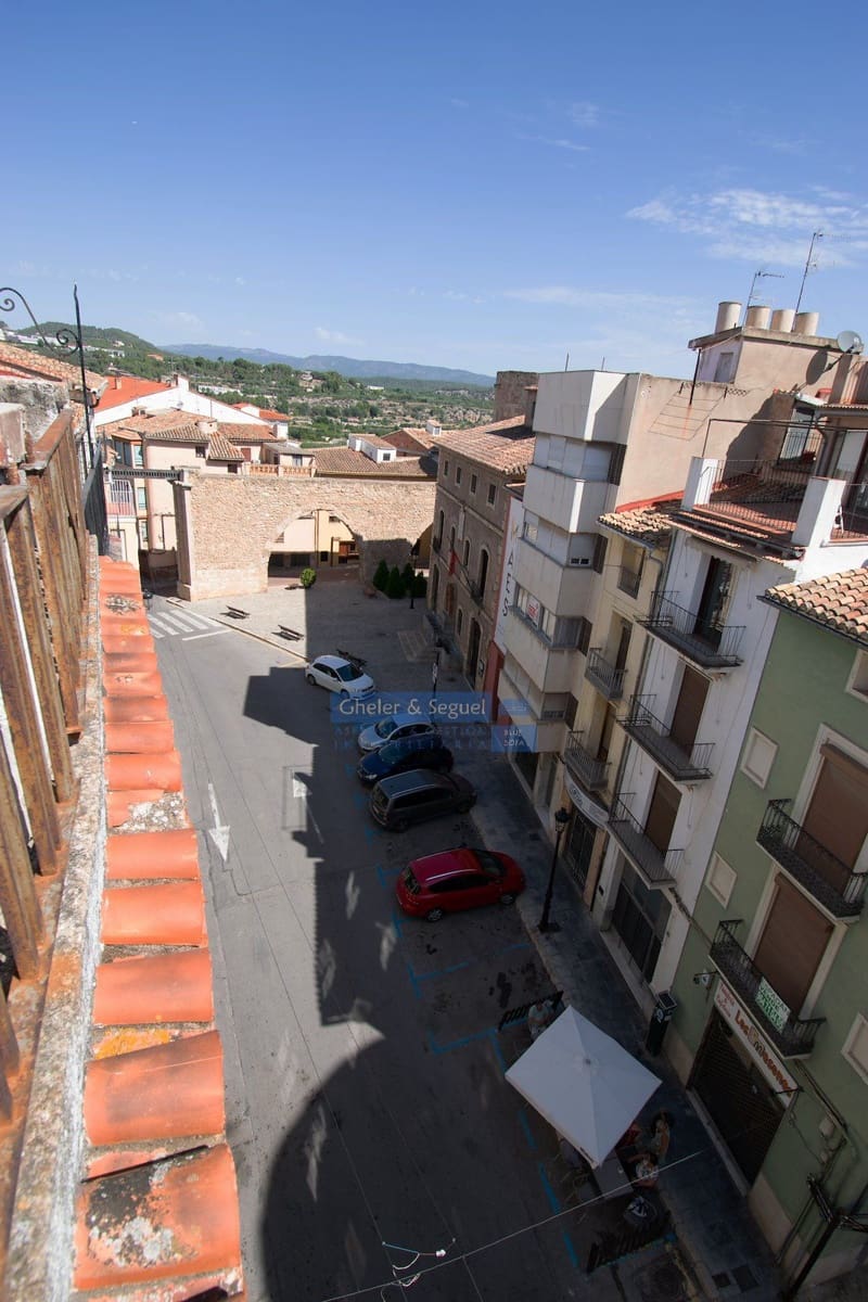 8 makuuhuone Kattohuoneisto myytävänä paikassa Segorbe - 129 000 € (Ref: 9793760)