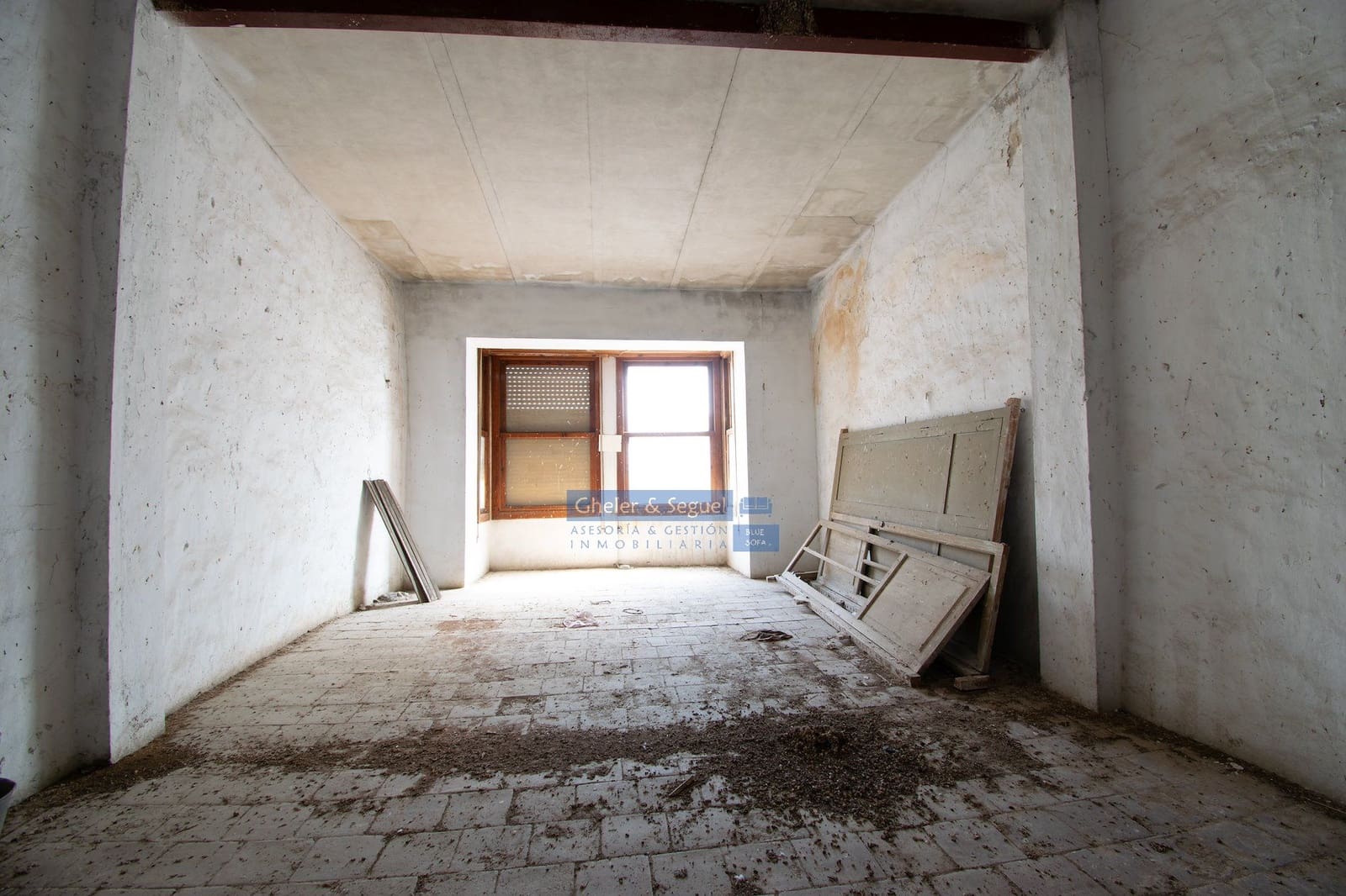 8 makuuhuone Kattohuoneisto myytävänä paikassa Segorbe - 129 000 € (Ref: 9793760)