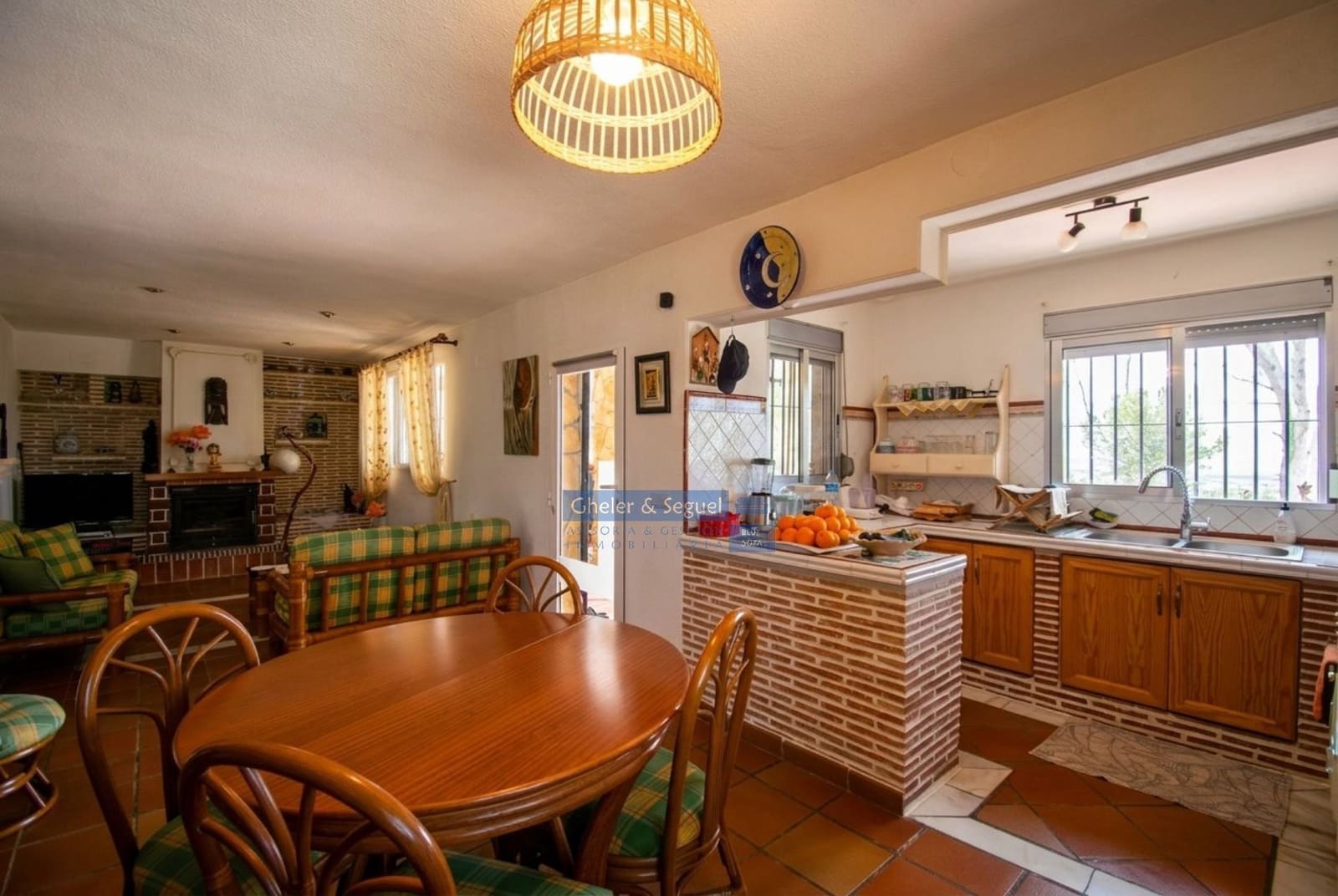 4 bedroom Villa for sale in Alfara d'Algimia - € 235,000 (Ref: 9803796)