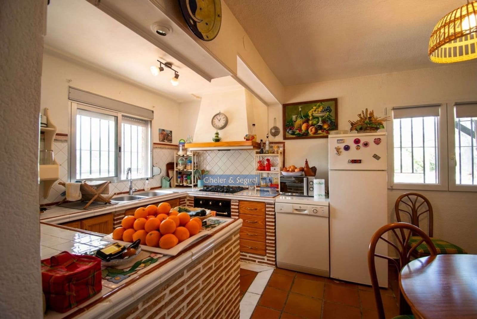 4 bedroom Villa for sale in Alfara d'Algimia - € 235,000 (Ref: 9803796)