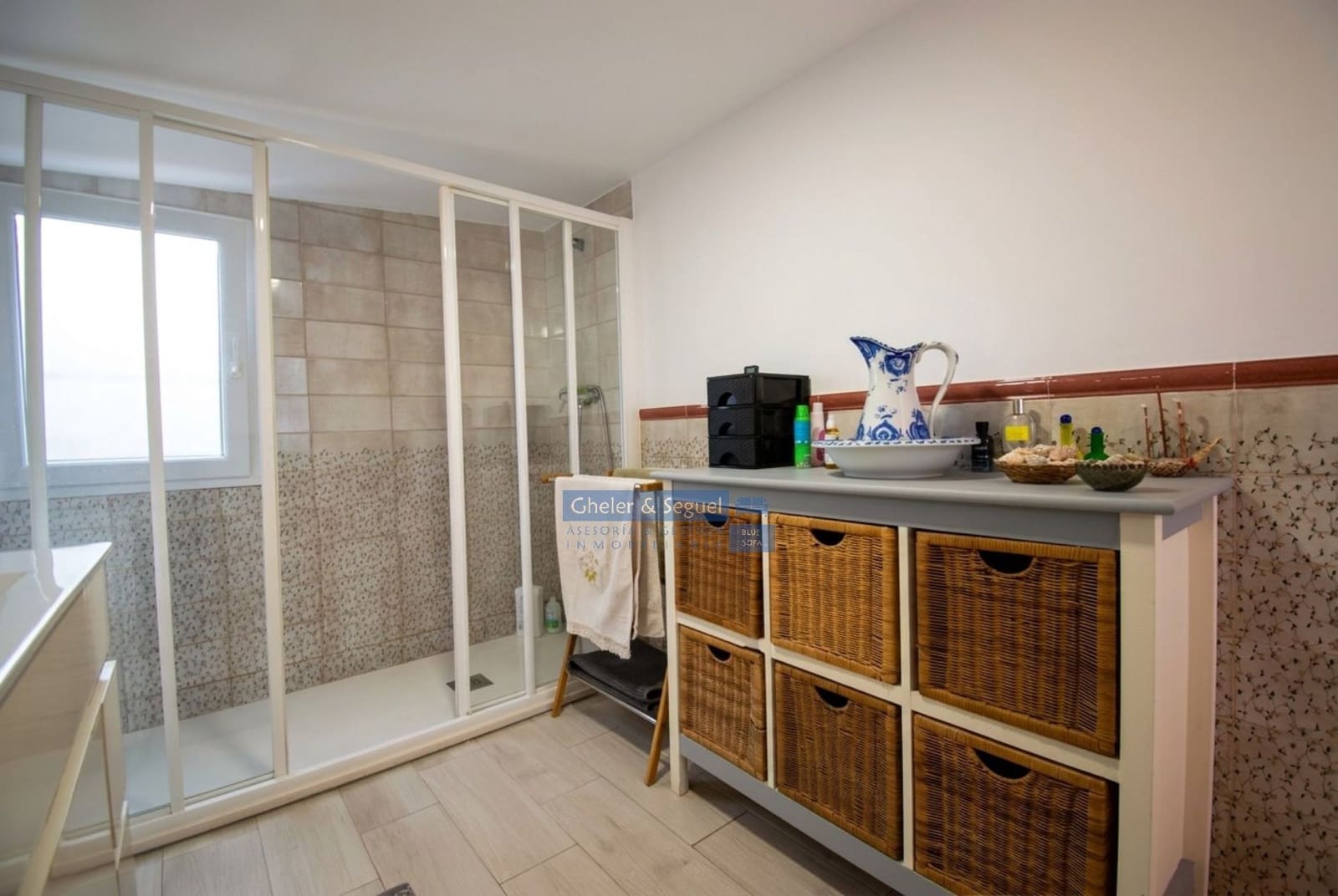 4 bedroom Villa for sale in Alfara d'Algimia - € 235,000 (Ref: 9803796)