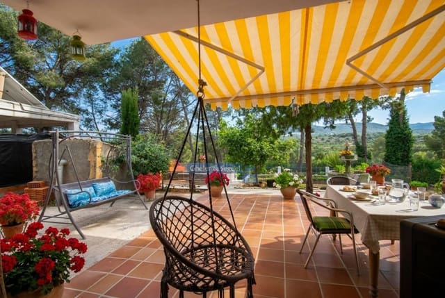 Chalet de 4 habitaciones en Alfara d'Algimia en venta - 235.000 € (Ref: 9803796)