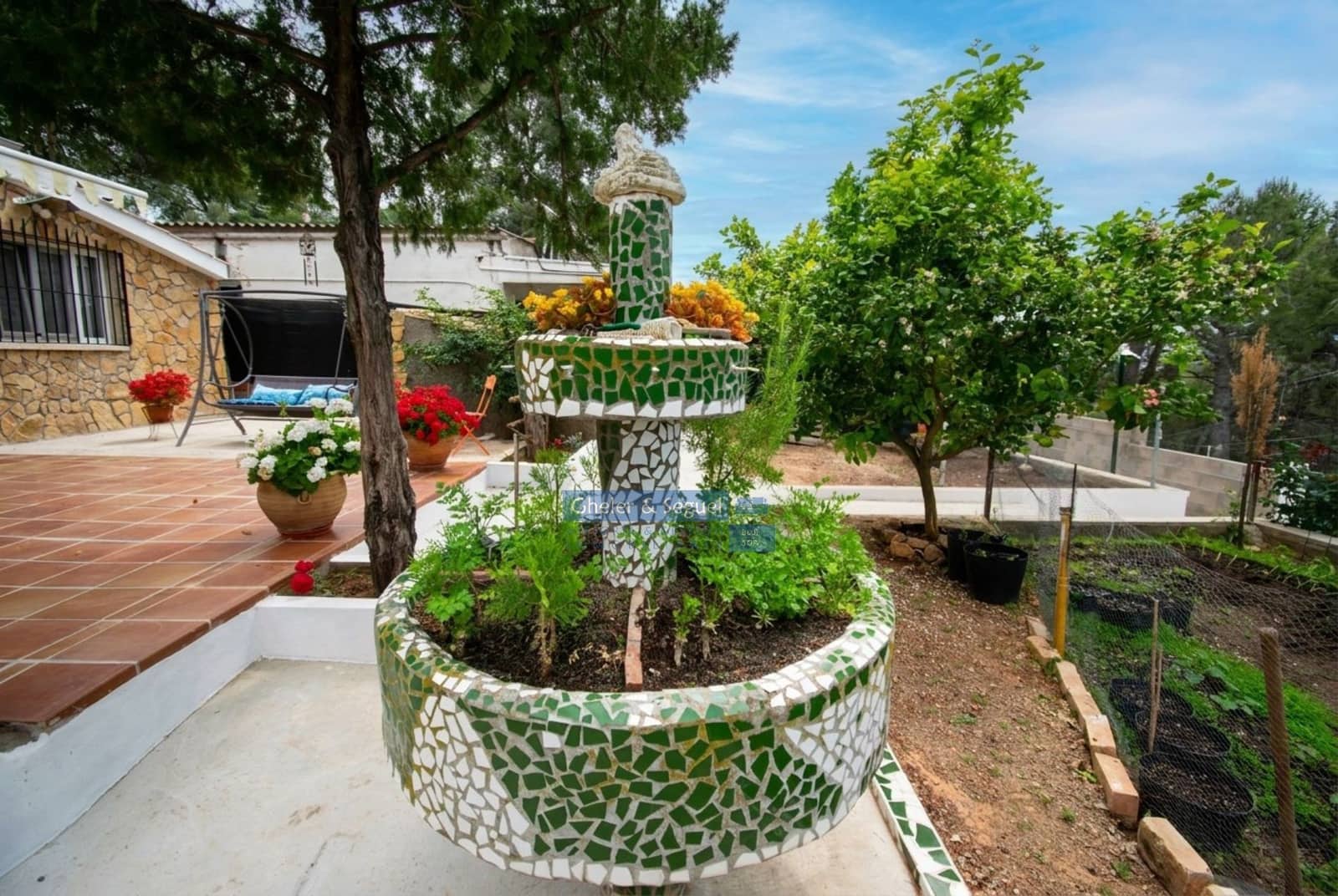 4 bedroom Villa for sale in Alfara d'Algimia - € 235,000 (Ref: 9803796)