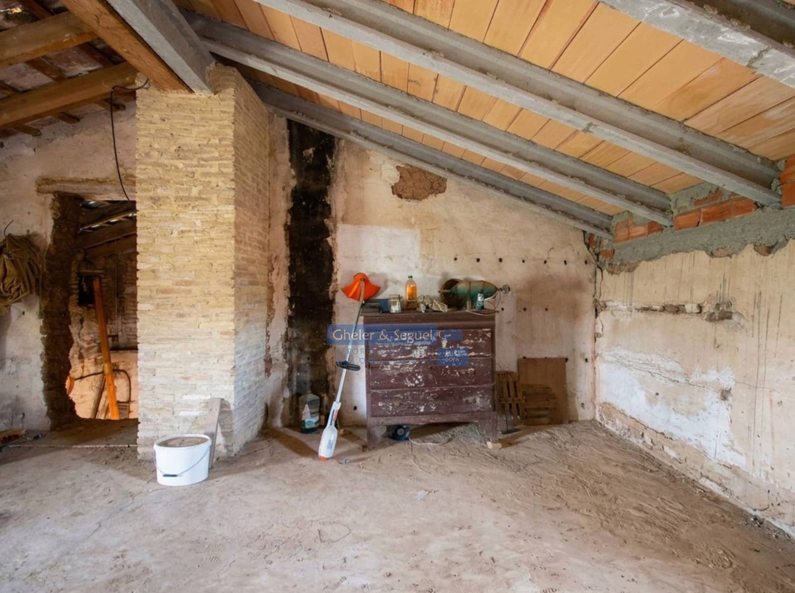 Finca/Hus på landet till salu i Valencia stad - 348 000 € (Ref: 9809788)