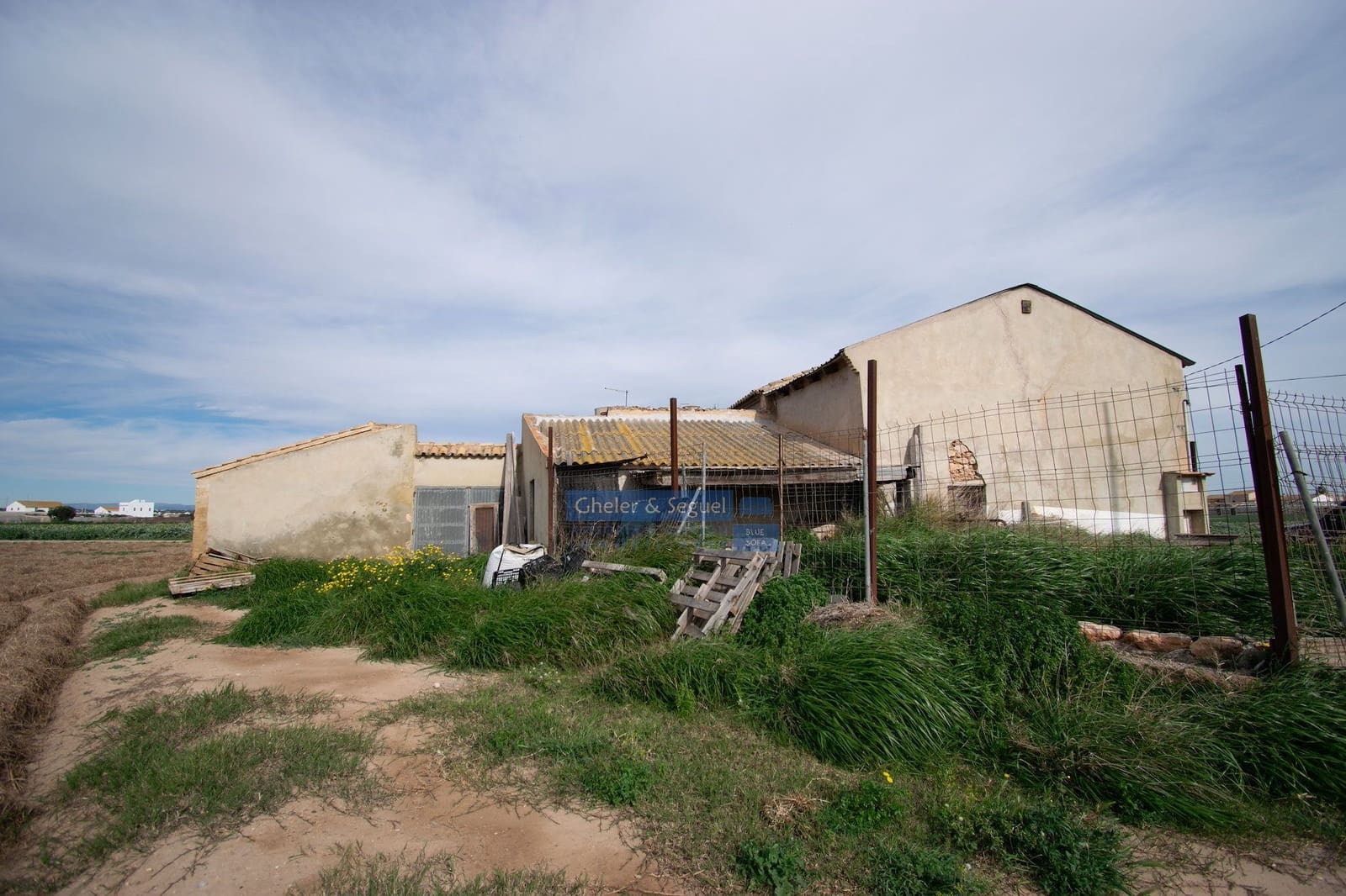 Finca/Hus på landet till salu i Valencia stad - 348 000 € (Ref: 9809788)