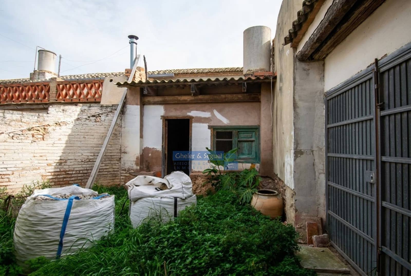 Finca/Hus på landet till salu i Valencia stad - 348 000 € (Ref: 9809788)