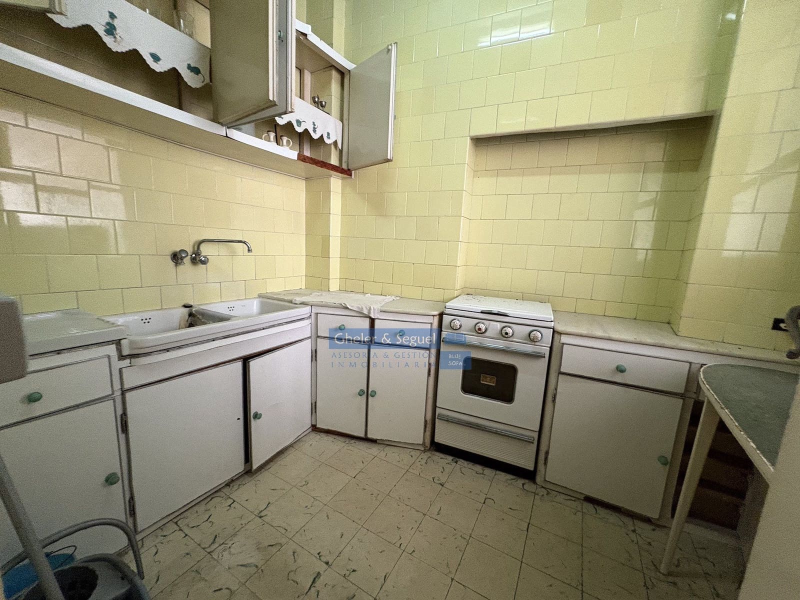 6 bedroom Penthouse for sale in Segorbe - € 175,000 (Ref: 9810819)