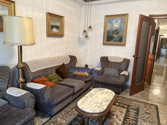 6 bedroom Penthouse for sale in Segorbe - € 175,000 (Ref: 9810819)