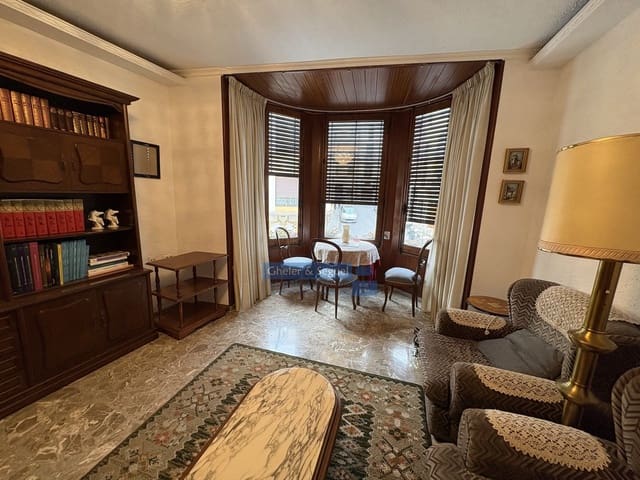 6 bedroom Penthouse for sale in Segorbe - € 175,000 (Ref: 9810819)