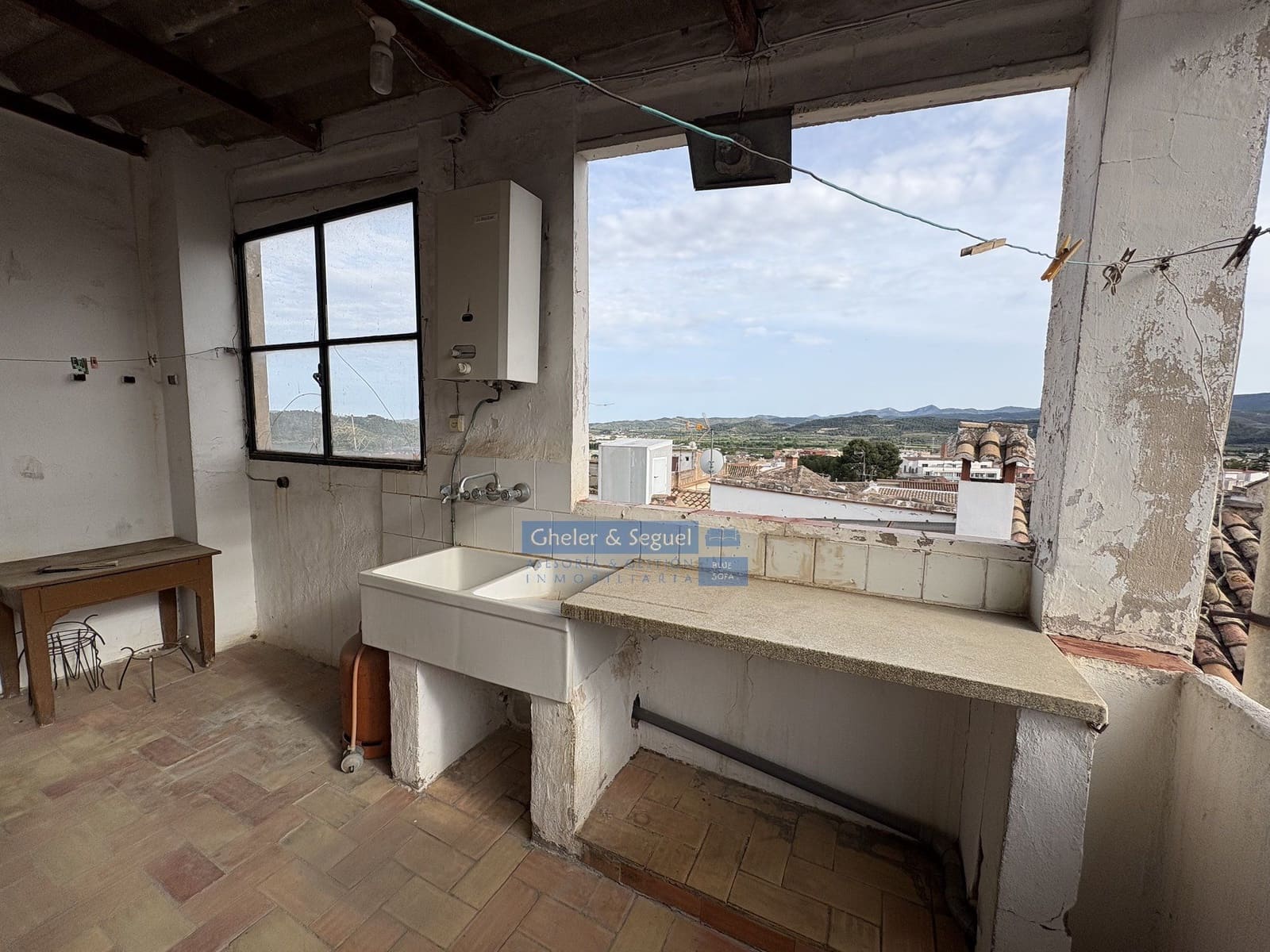 6 bedroom Penthouse for sale in Segorbe - € 175,000 (Ref: 9810819)