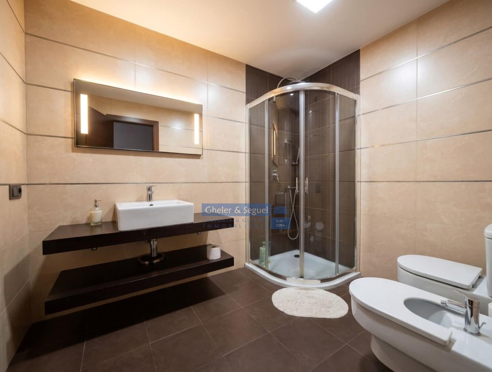 4 bedroom Townhouse for rent in Estivella - € 1,500 (Ref: 9867967)