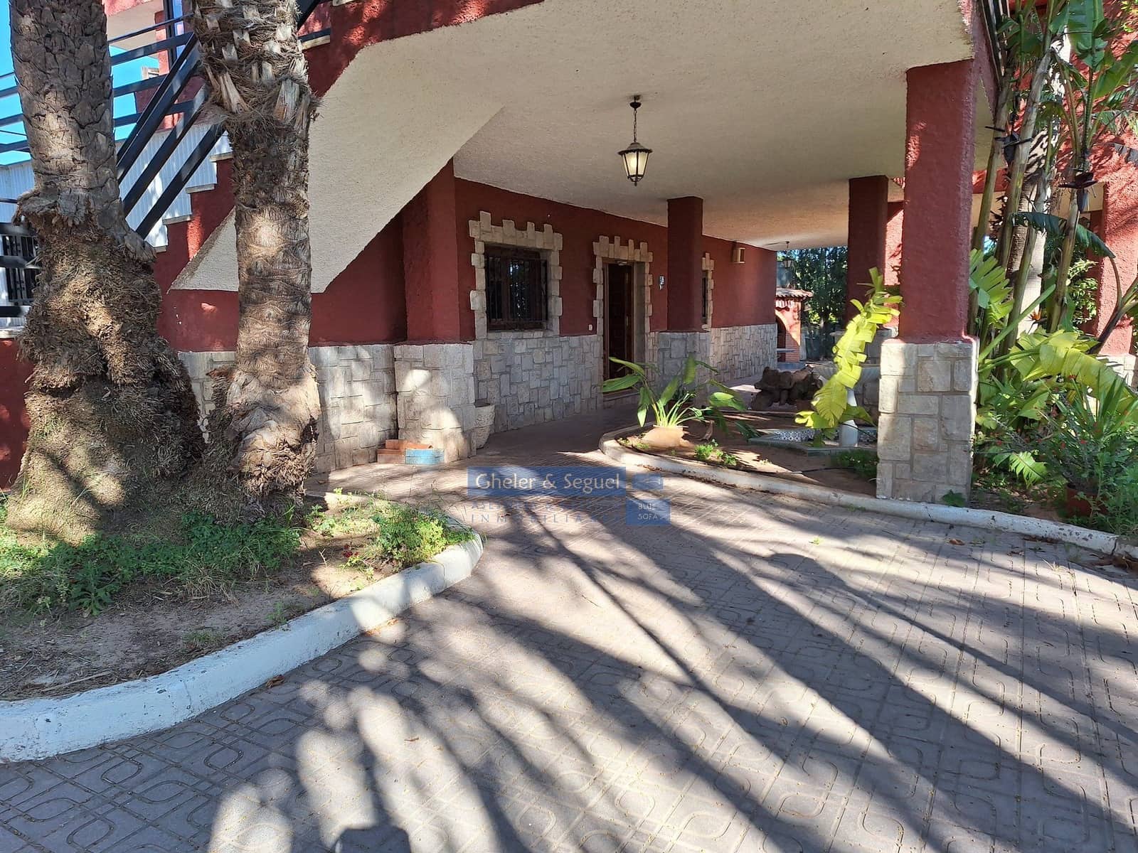 4 slaapkamer Villa te koop in Albalat dels Tarongers - € 428.900 (Ref: 9893542)