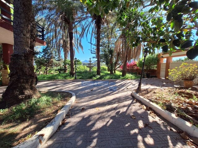 4 bedroom Villa for sale in Albalat dels Tarongers - € 428,900 (Ref: 9893542)