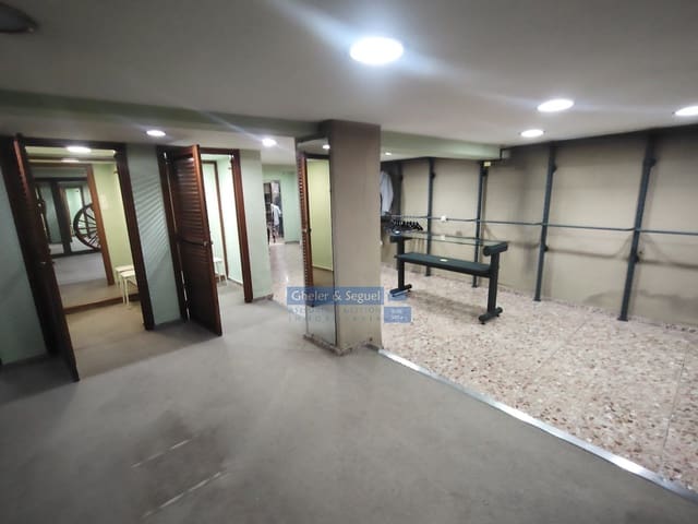 Erhverv til salg i Segorbe - € 90.000 (Ref: 9918985)