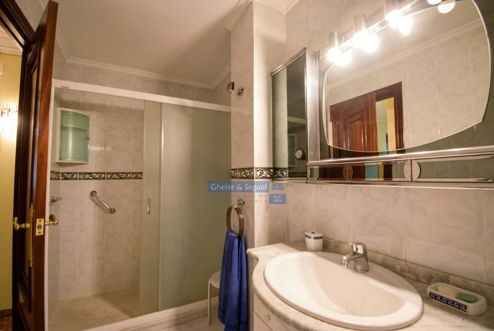 4 Zimmer Apartment zu verkaufen in Valencia Stadt - 420.000 € (Ref: 9937208)