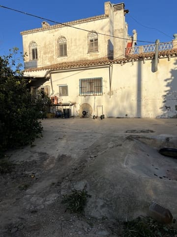 4 soverom Finca/Herregård til salgs i Valencia by med garasje - € 420 000 (Ref: 8917524)