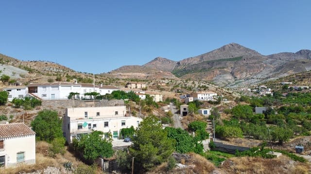 6 camera da letto Finca/Casa di Campagna in vendita in Albox con garage - 169.000 € (Rif: 10049432)