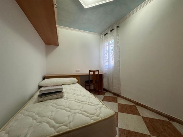 2 soverom Leilighet til leie i Olula del Río - € 450 (Ref: 10078507)