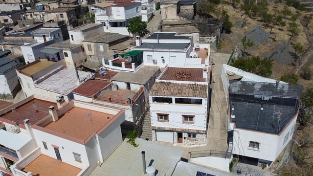 3 chambre Maison de Ville à vendre à Olula de Castro avec garage - 210 000 € (Ref: 10094852)