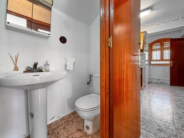 3 quarto Moradia em Banda para venda em Urrácal com garagem - 80 000 € (Ref: 10150392)