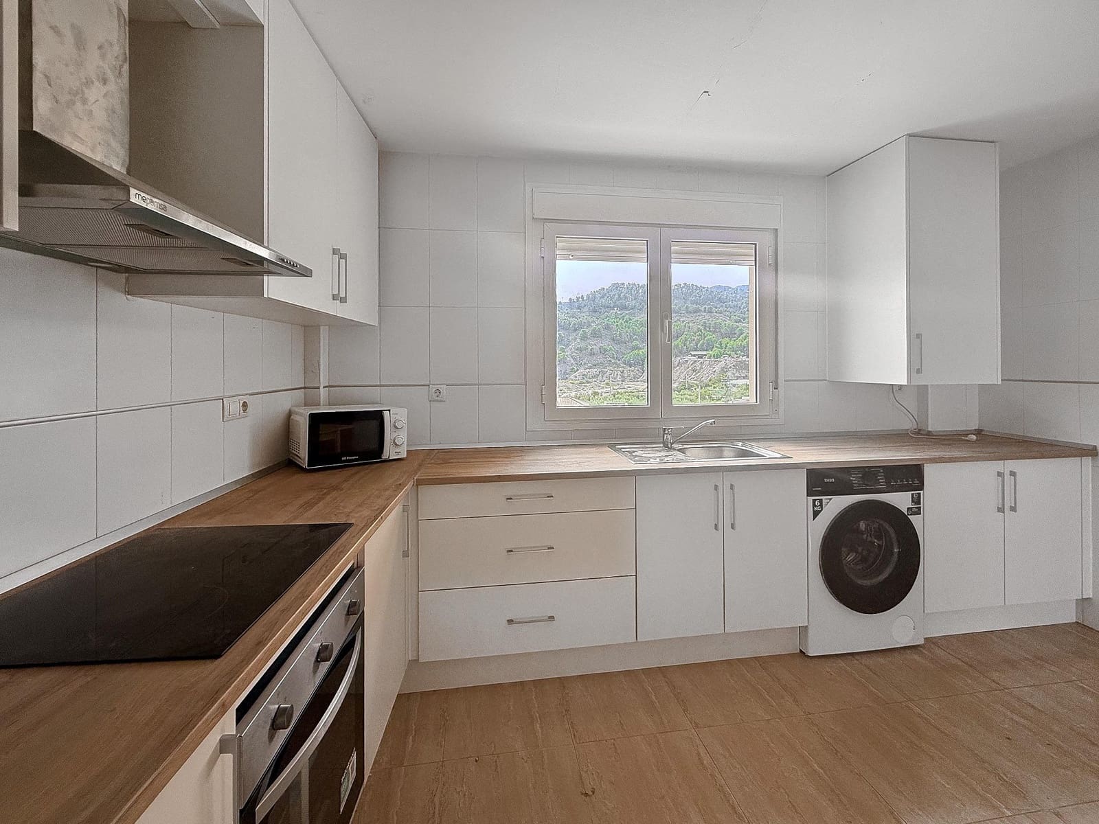 3 soverom Penthouse til leie i Purchena - € 600 (Ref: 10159843)