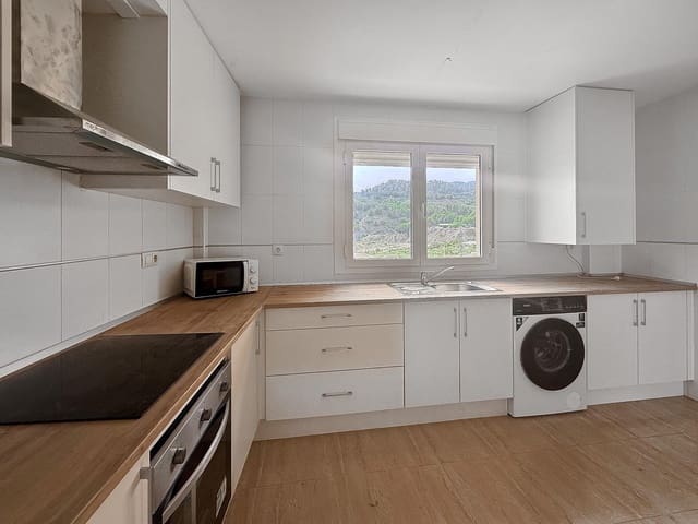 3 soverom Penthouse til leie i Purchena - € 600 (Ref: 10159843)