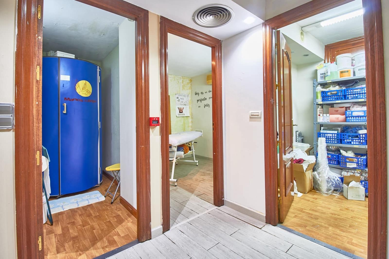 Commercieel te koop in Almeria stad - € 230.000 (Ref: 6892506)