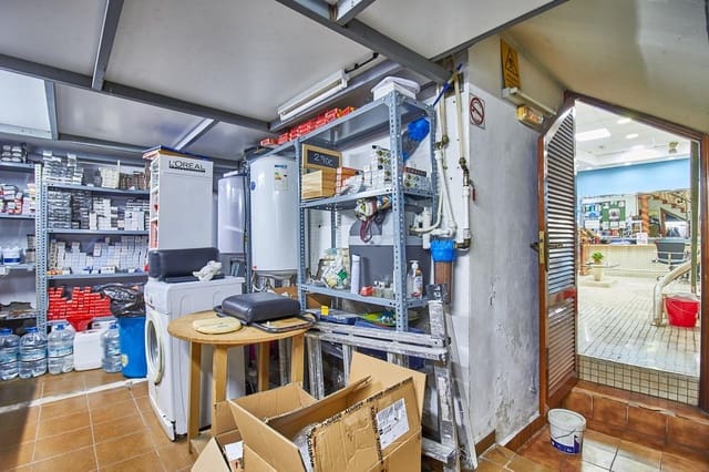 Comercial para venda em Almeria cidade - 230 000 € (Ref: 6892506)