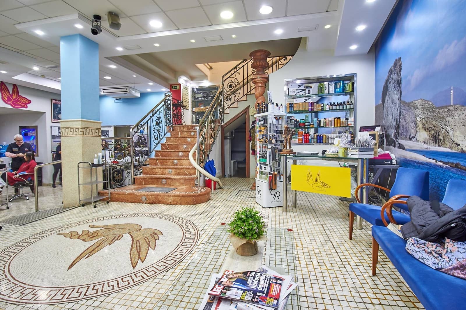 Commercieel te koop in Almeria stad - € 230.000 (Ref: 6892506)