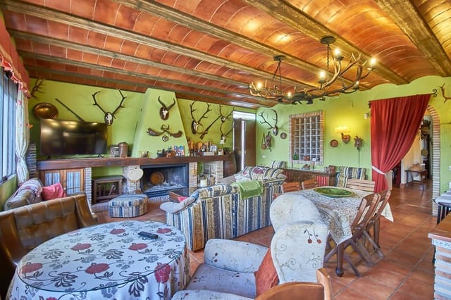 5 soverom Finca/Herregård til salgs i Baños de la Encina - € 190 000 (Ref: 7498855)