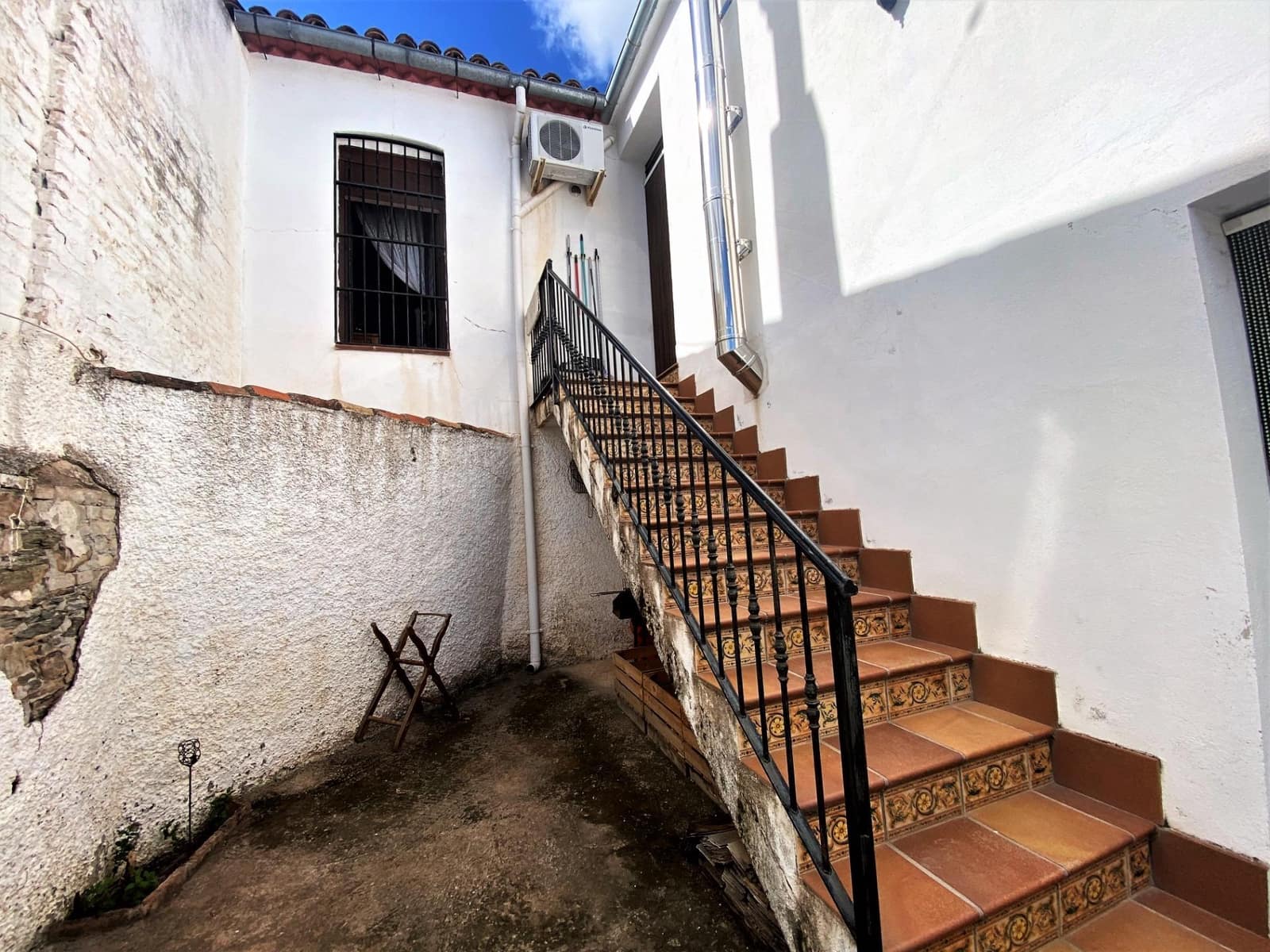 5 soveværelse Finca/Landehus til salg i Banos de la Encina - € 190.000 (Ref: 7498855)