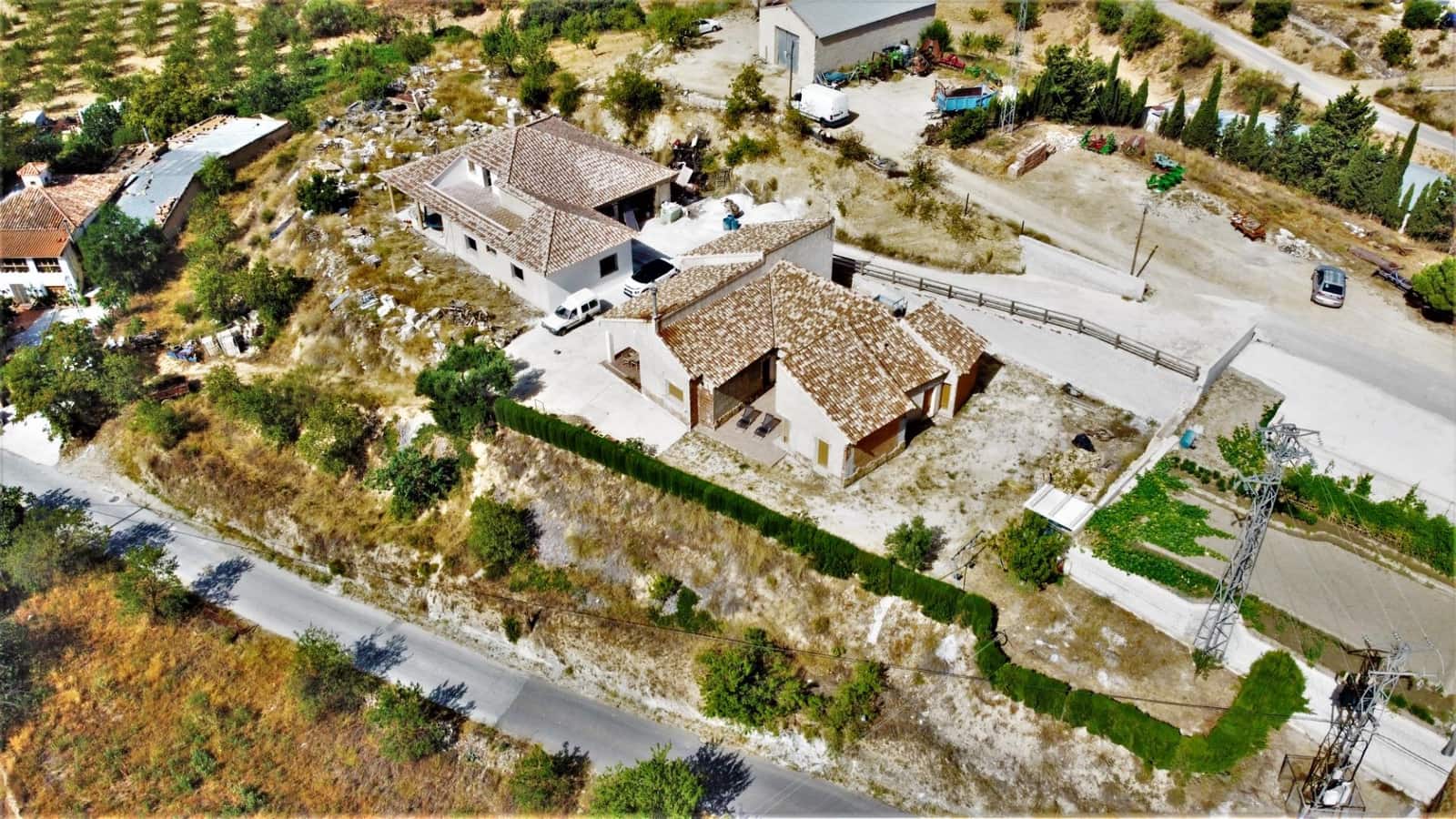 4 soveværelse Villa til salg i Los Cerricos med garage - € 160.000 (Ref: 7759866)